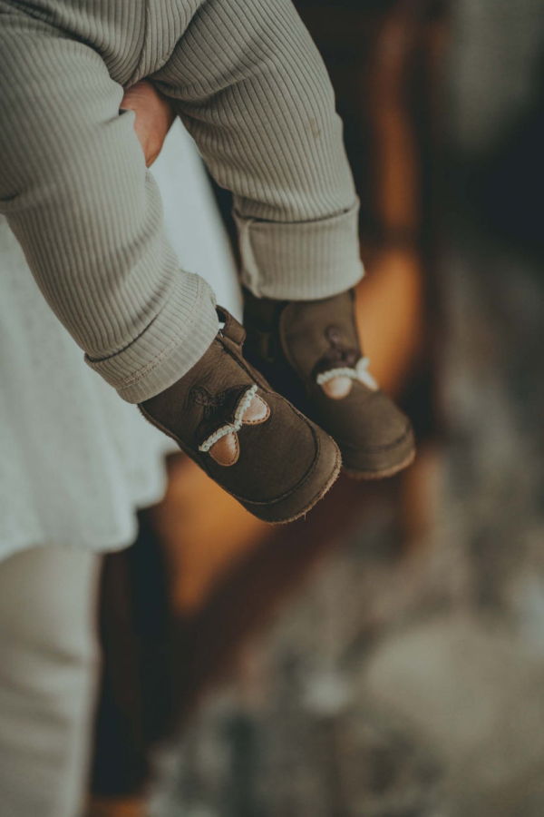KIDS Donsje Aggas Acorn Baby Booties - Hazelnut Nubuck