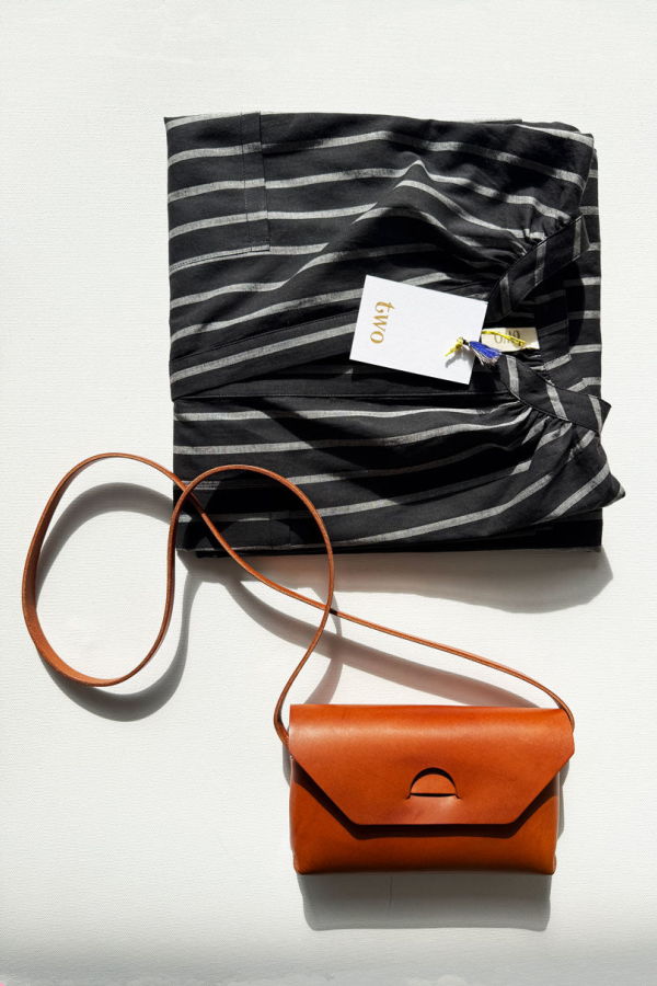 Archipel No. 23 L'enveloppe Bag