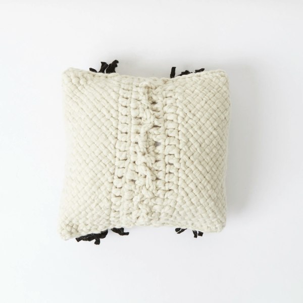 Andes Puna Cushion with Fringes