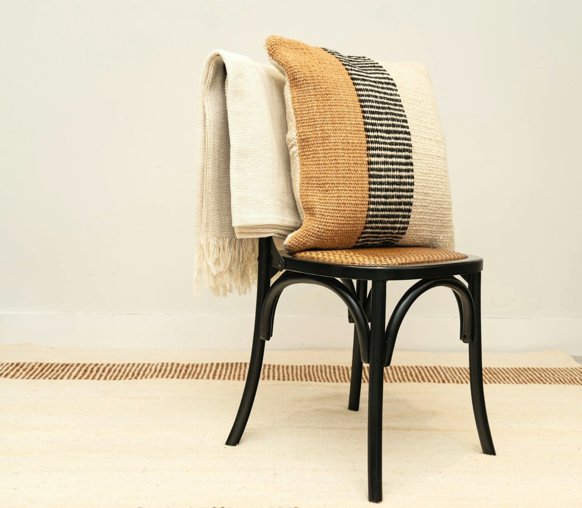 Andes Andino #04 Cushion - Image 3 of 5