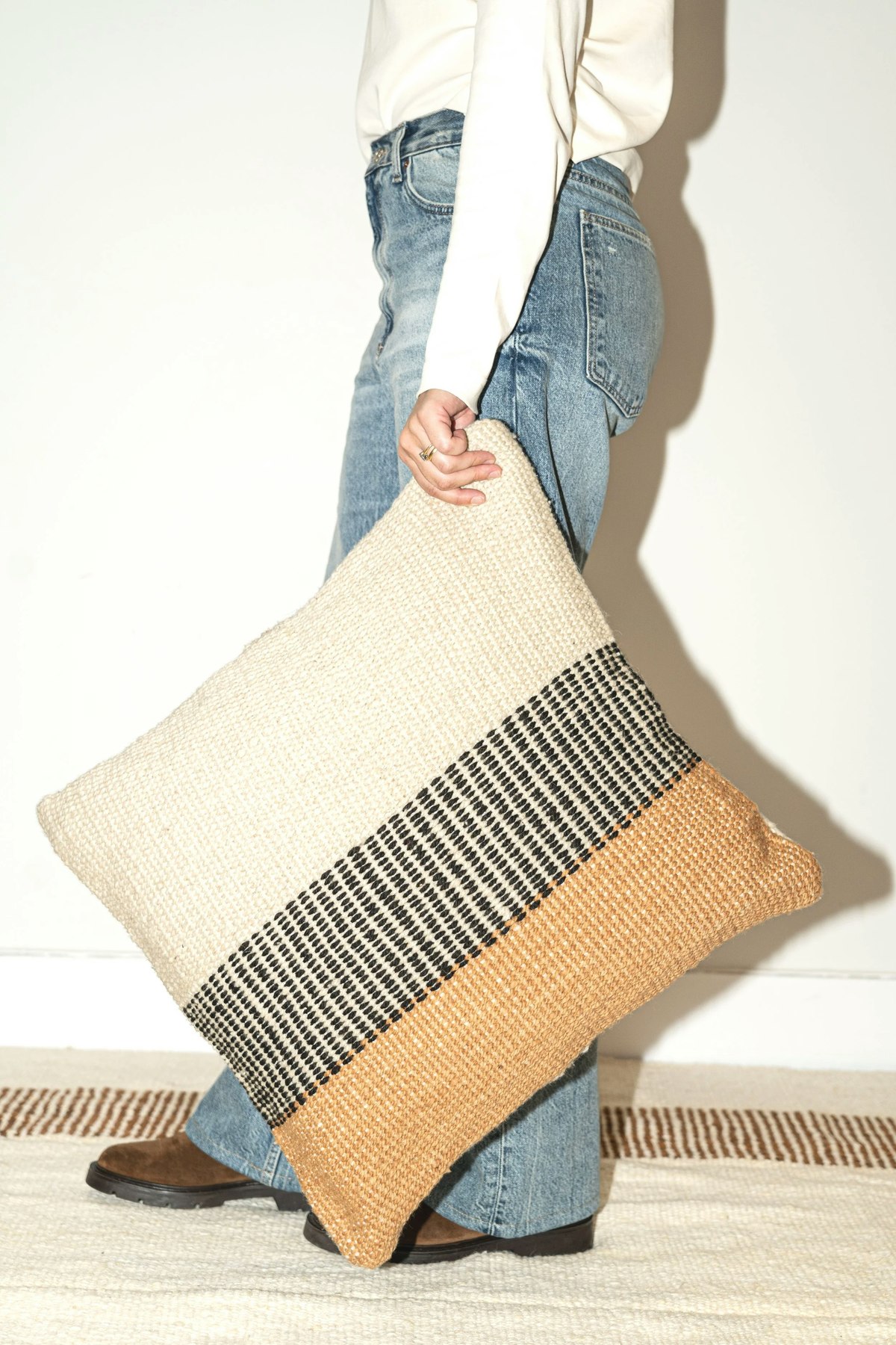 Andes Andino #04 Cushion - Image 4 of 5