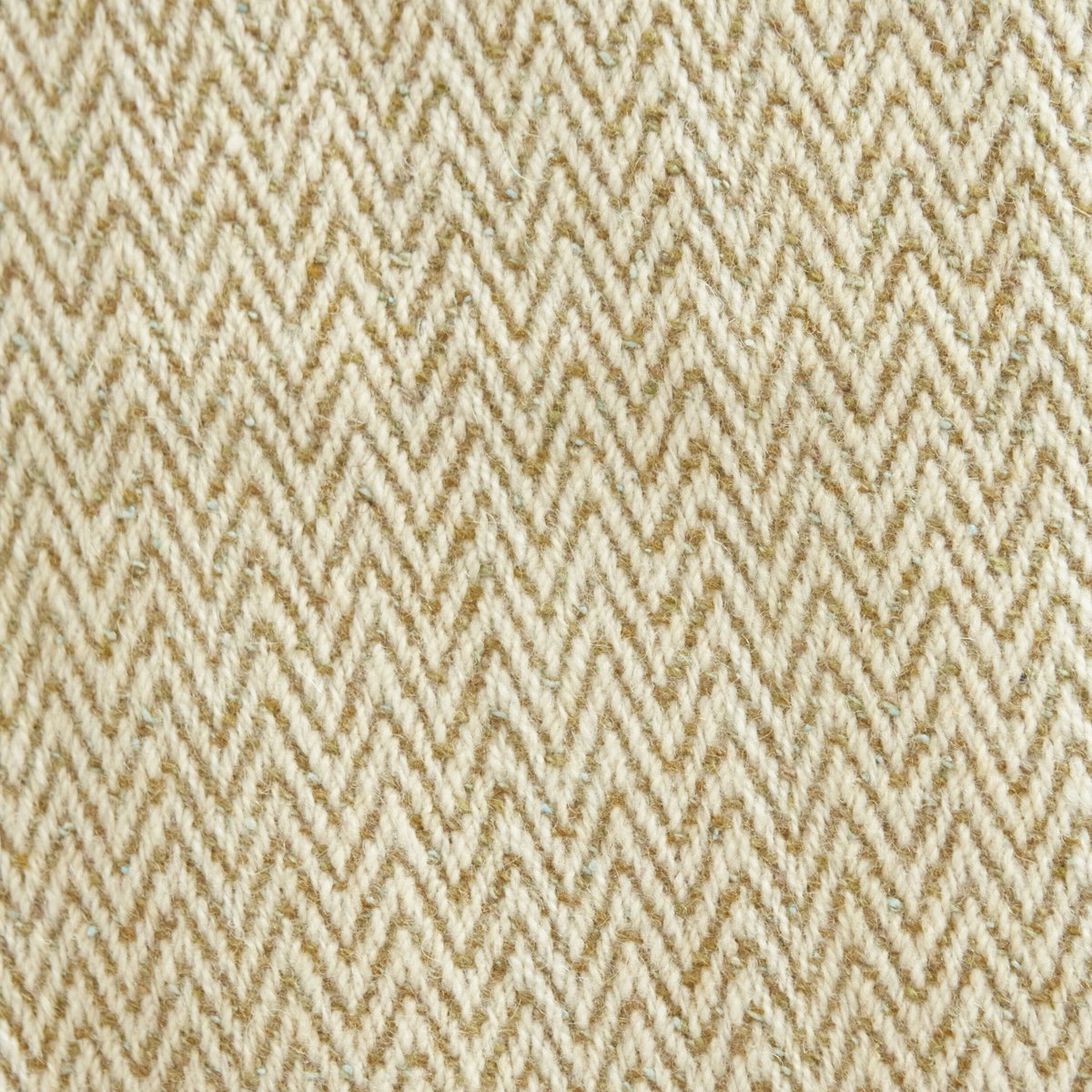 Andes Zigzag Throw - Image 3 of 3