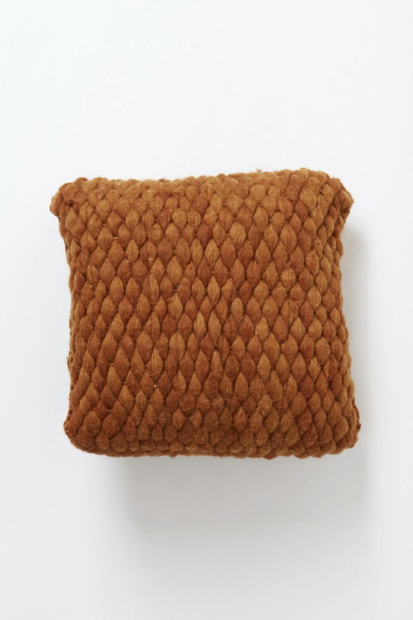 Andes Puna Cushion - Walnut