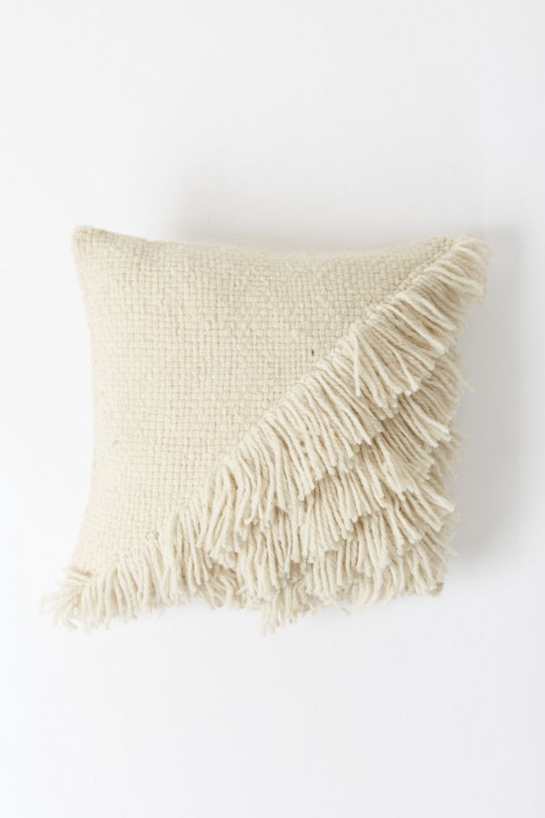 Andes Quebrada Cushion With Fringes Cushion