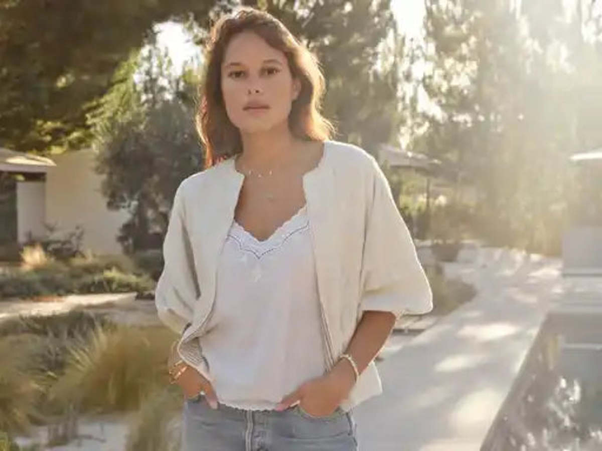 M.A.B.E Averi Embroidered Jacket - Image 1 of 4