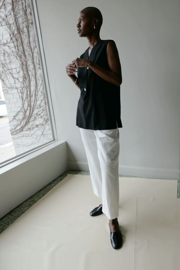 AKIRANAKA Friederike Top