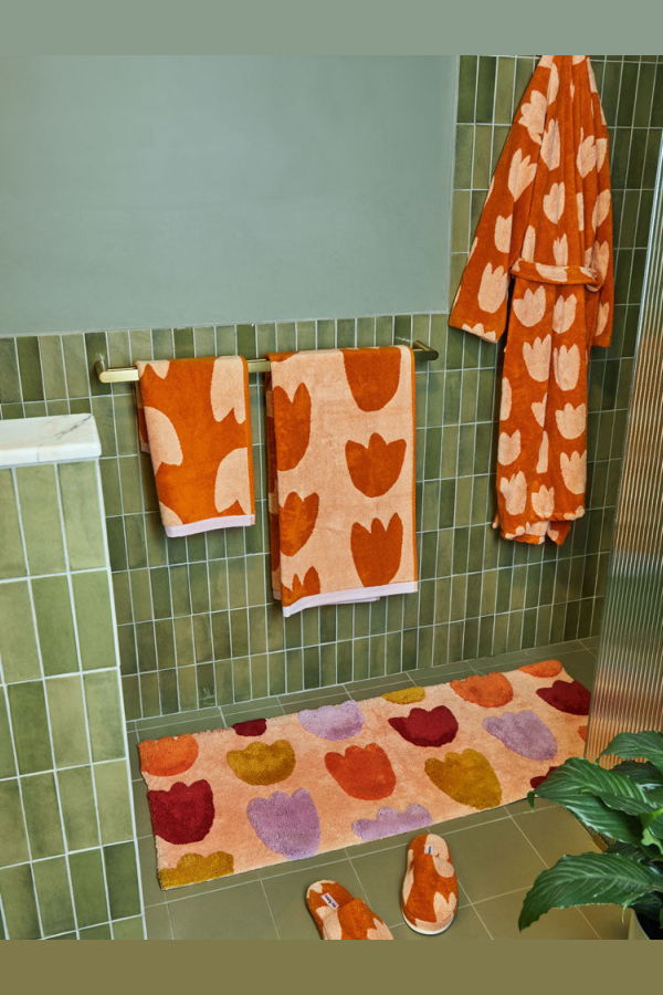 Mosey Me Tulip Towel Sheet 
