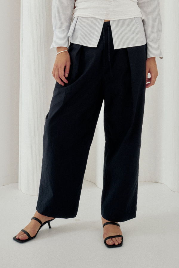 SAYAKA DAVIS NEW YORK Tucked Pull-On Pants