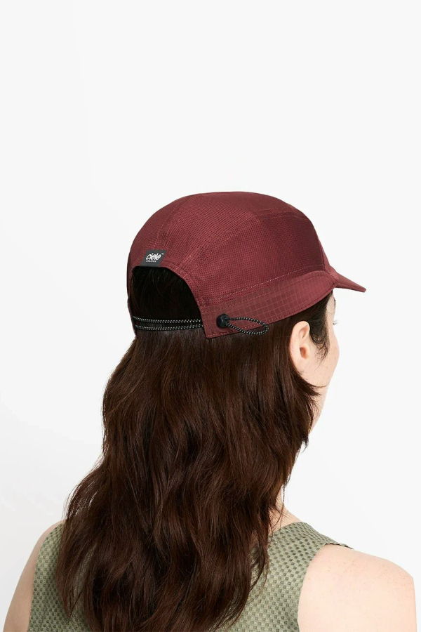 Ciele Athletics FSTCap Short Brim Icon Cap