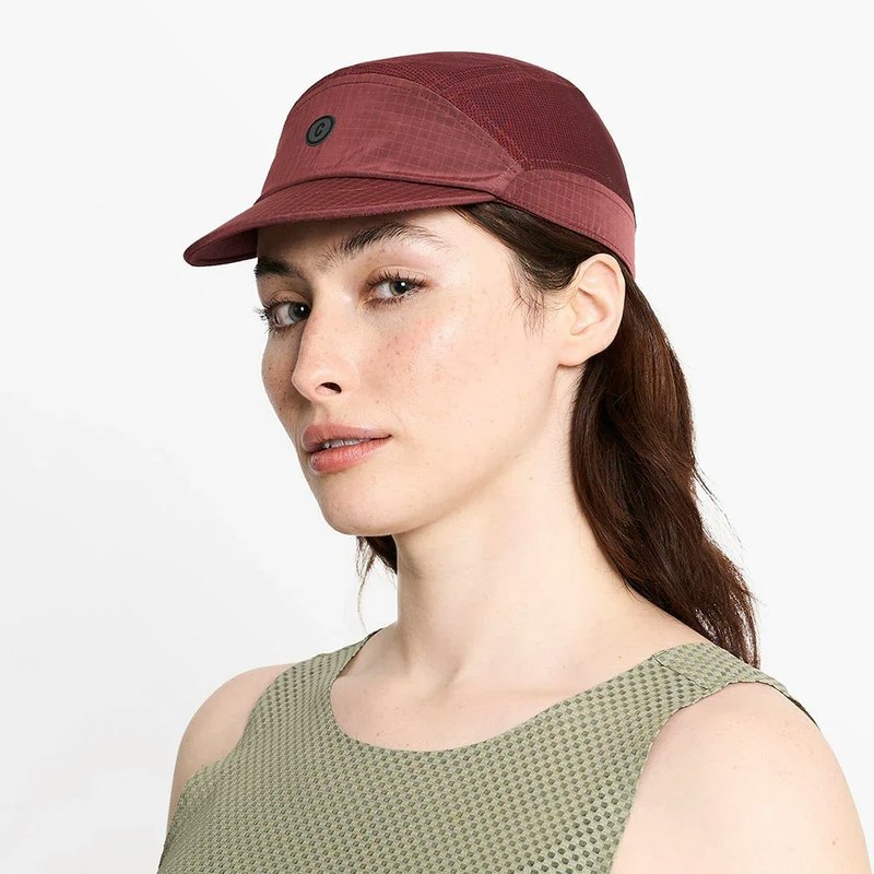 Ciele Athletics FSTCap Short Brim Icon Cap