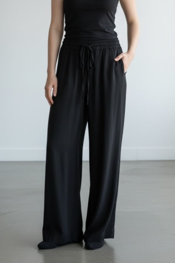 Fifteen Twenty Cora Drawstring Pants - Black