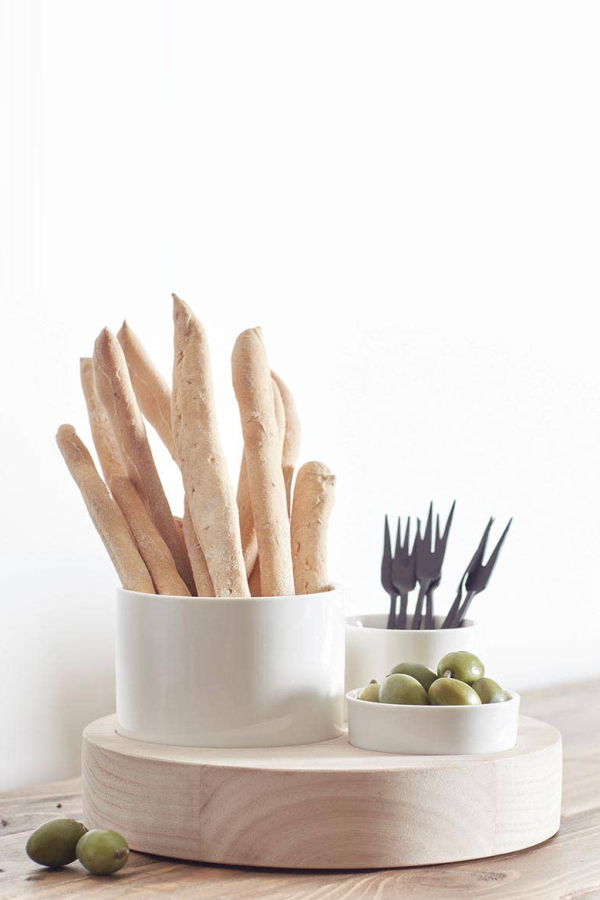 Santa Barbara Design Studio Trio Ceramic Bowls With Wood Base Serving Bowl