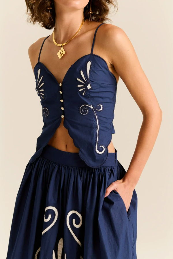 Carolina K Monarca Top Poseidon