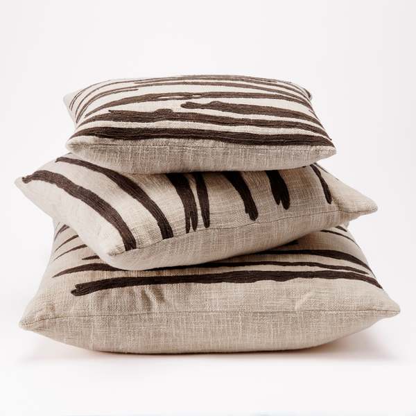 Dumae Thirteen Pillow Dumae Thirteen Pillow