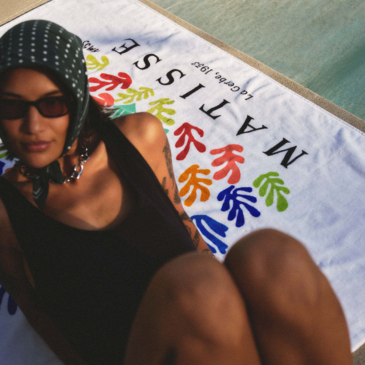 Slowtide La Gerbe Beach Towel Henri Matisse - Image 2 of 6