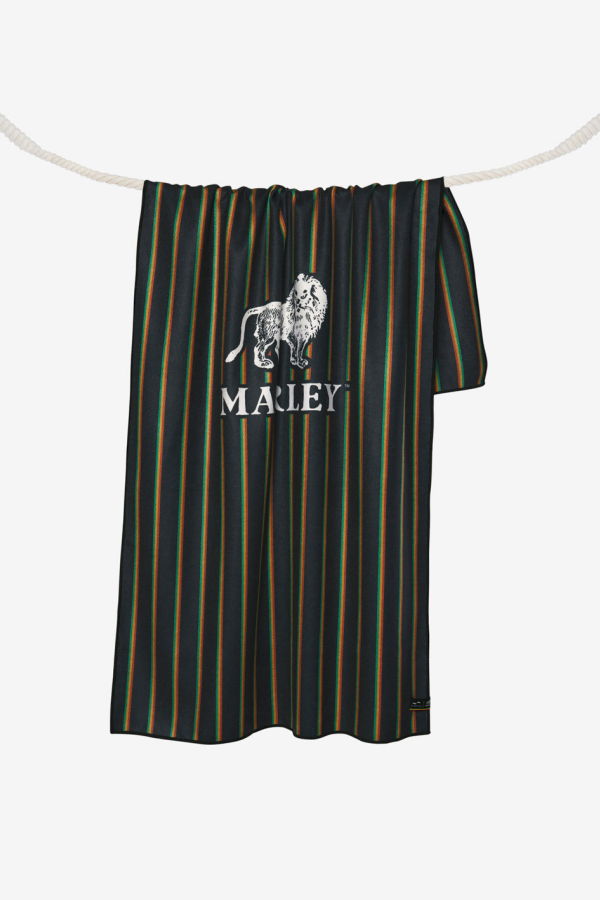 Slowtide Marley Performance Quick Dry Travel Towel - Black