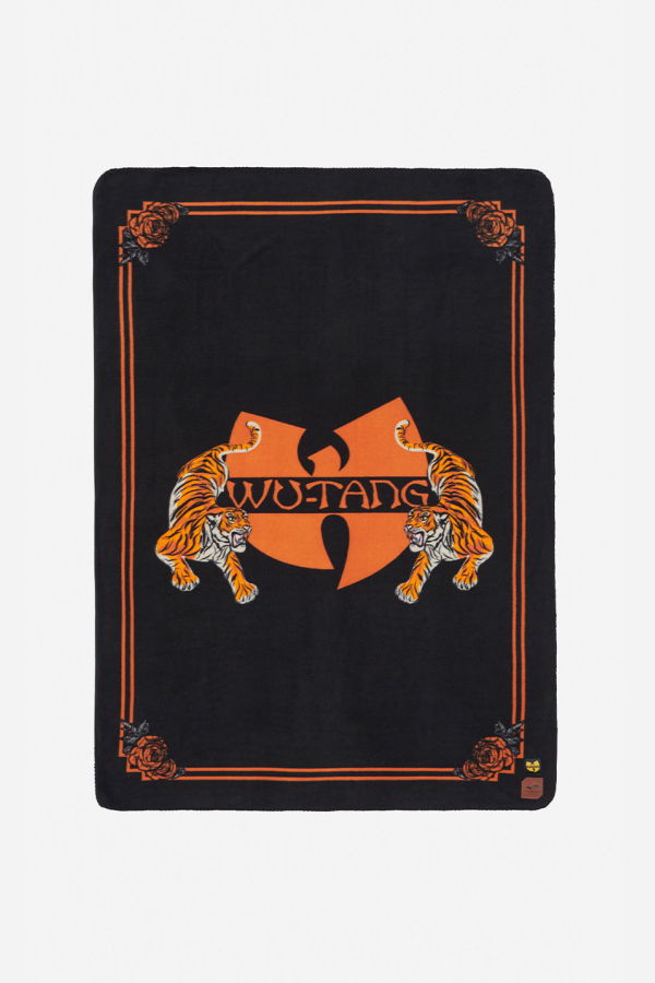 Slowtide Tiger Style Fleece Blanket - black