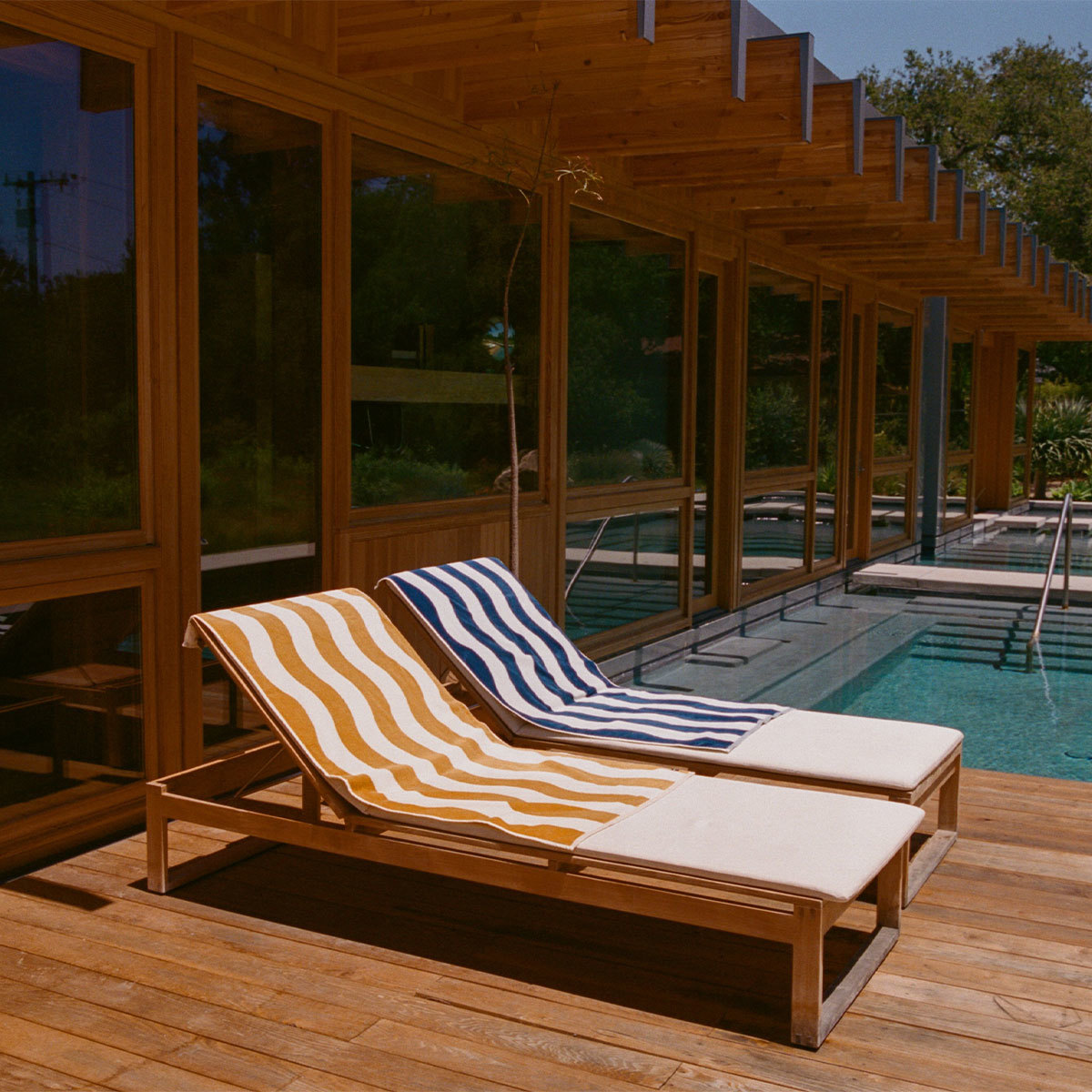 Slowtide Stripe Premium Woven Towel - Brush - Image 2 of 4