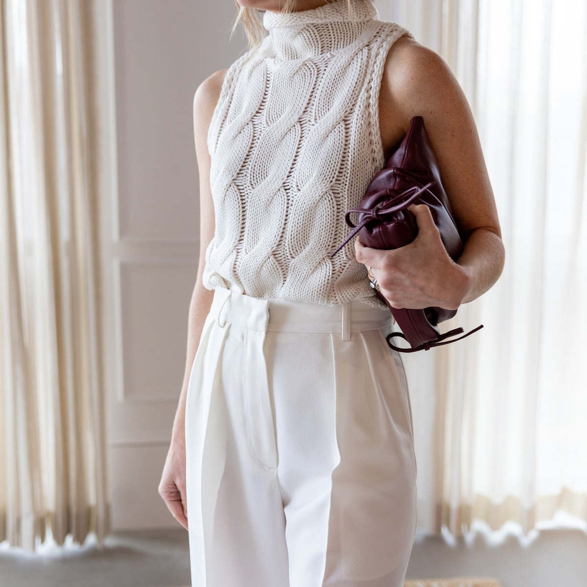 STUDIO AMELIA Ruched Clutch - Image 8 of 10