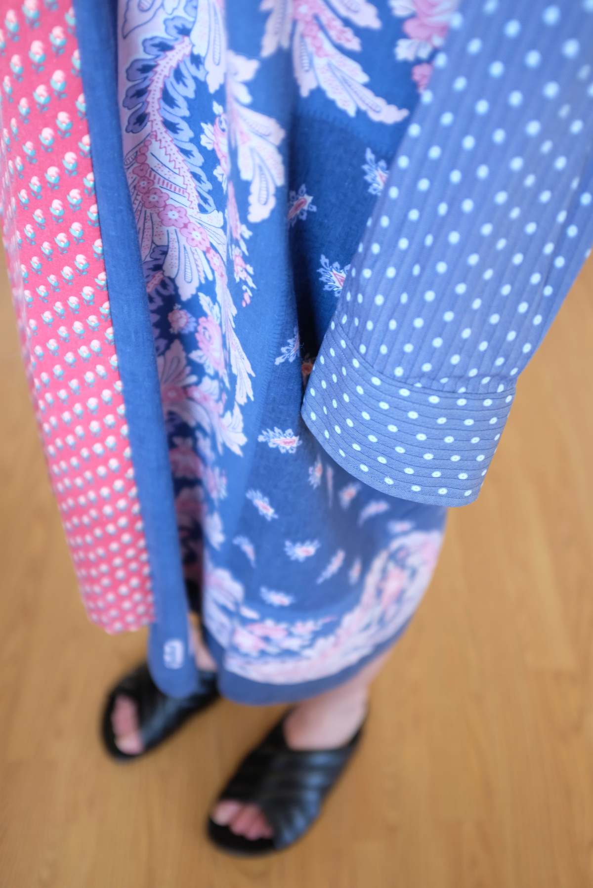 Beklina Gubi Cross Slide Sandals - Black - Image 6 of 9