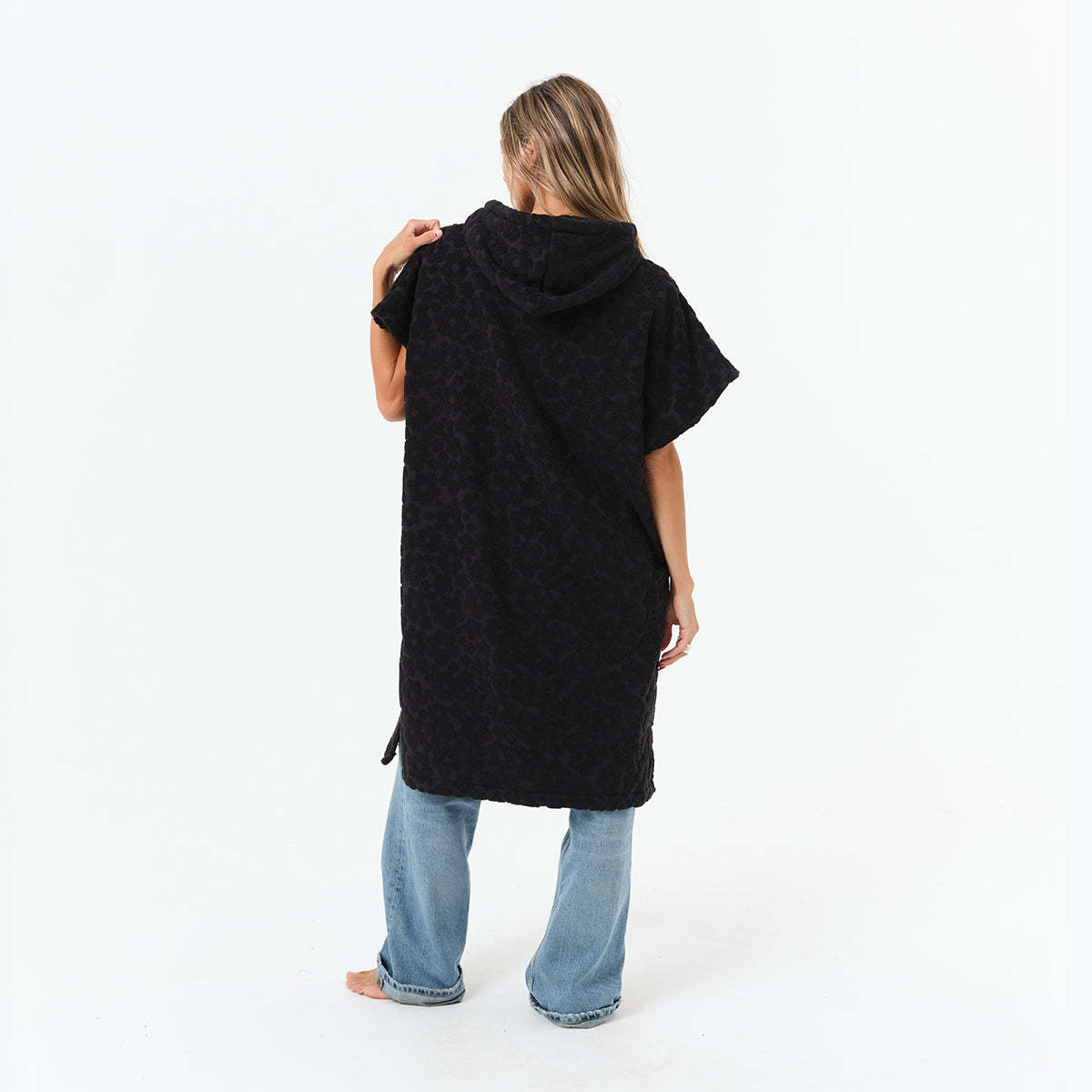 Slowtide Ginny Changing Poncho - Black - Image 5 of 8