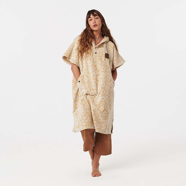 Slowtide Ginny Extra-Warm Poncho - Khaki