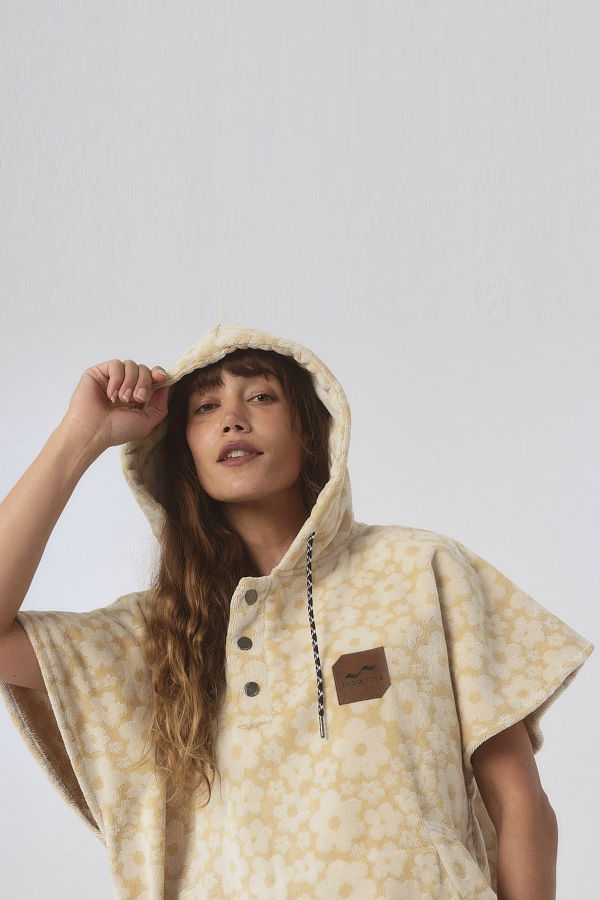 Slowtide Ginny Extra-Warm Poncho - Khaki