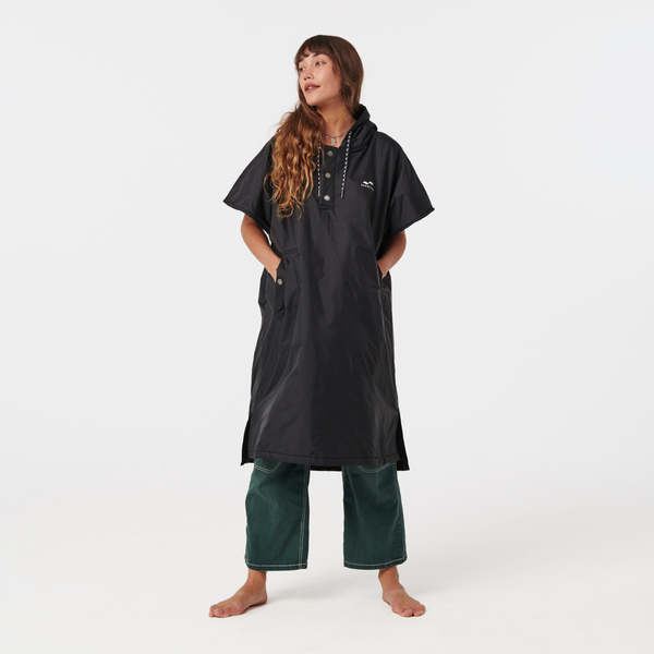 Slowtide Waterproof Changing Poncho - Black