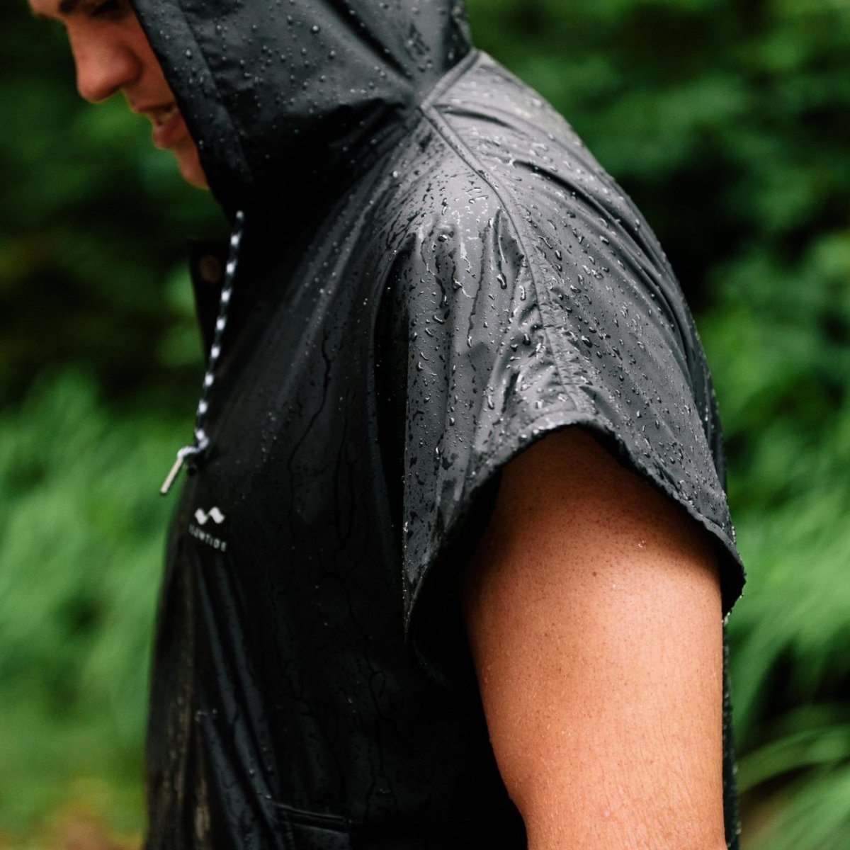 Slowtide Waterproof Changing Poncho - Black - Image 6 of 11