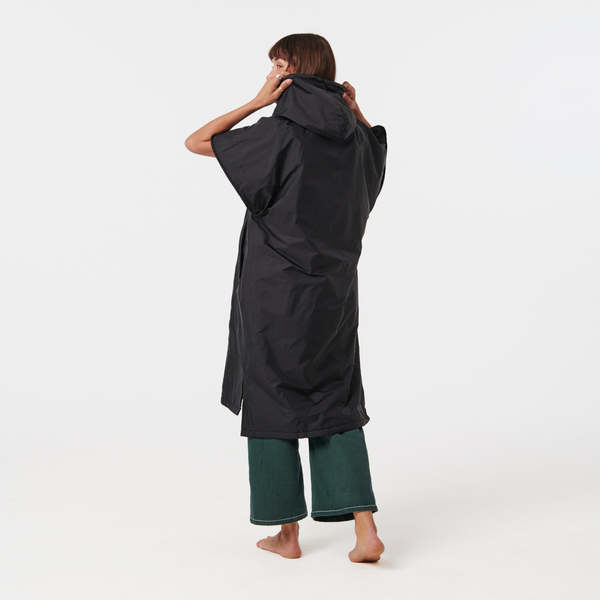 Slowtide Waterproof Changing Poncho - Black