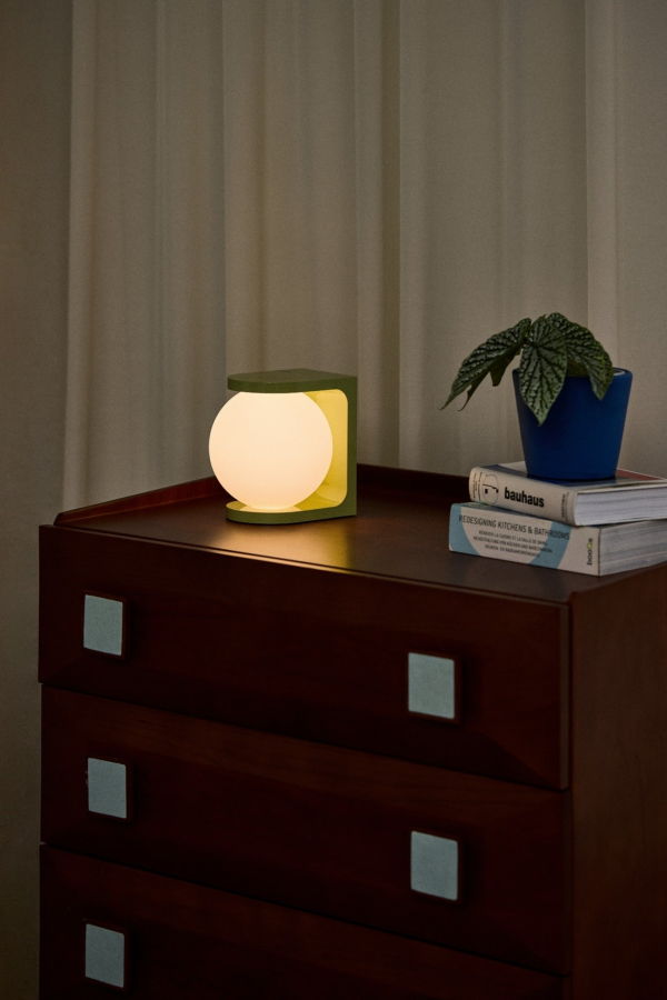 Intent Studio Plat Max Lamp