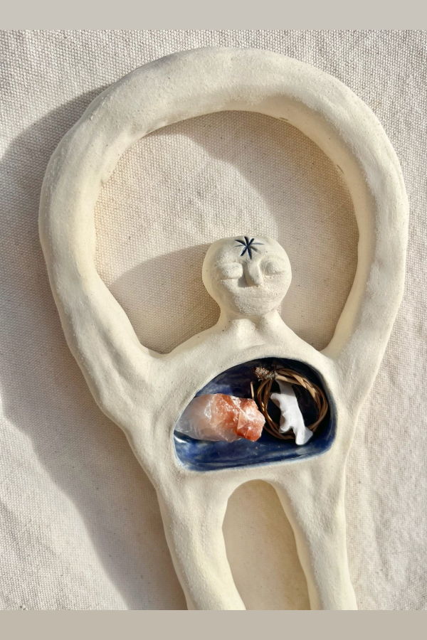 Roaming Barefoot Token Wreath