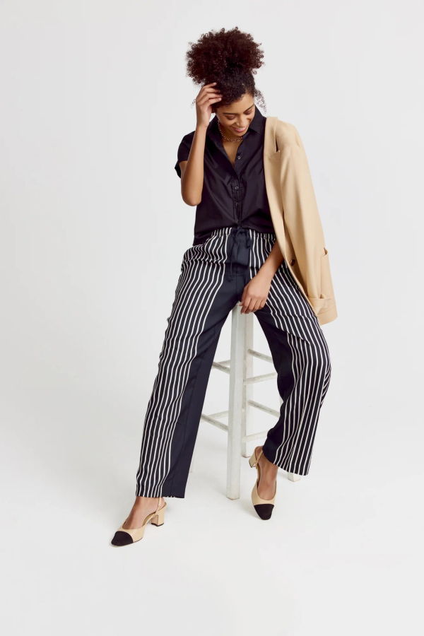 The Shirt The Boxy Short Sleeve Cropped Shirt Top