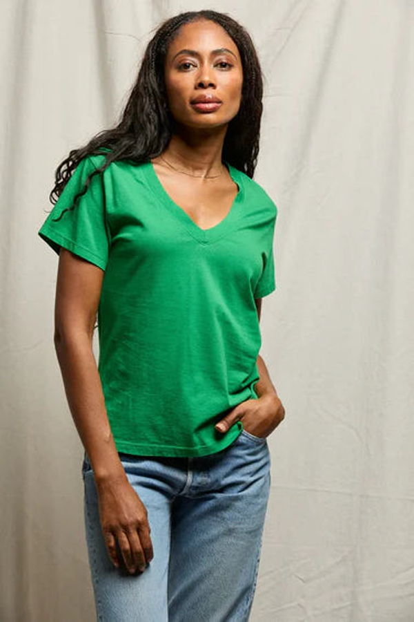 Perfect White Tee Hendrix V-Neck Tee - Grass