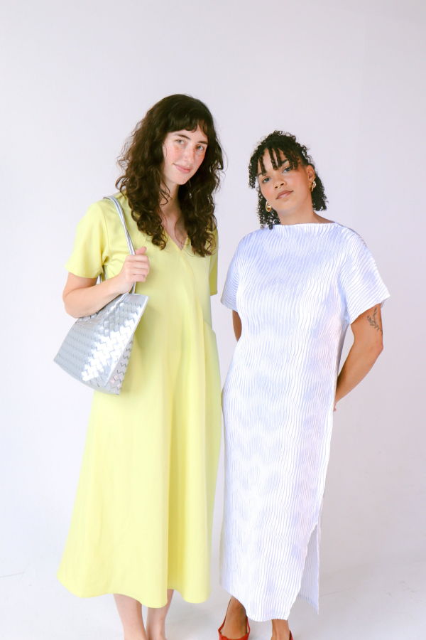 KAAREM Mango Short Sleeve V Pocket Dress