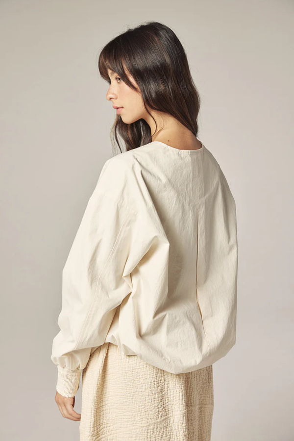 amente Smocked Sleeve Zip-Up Jacket