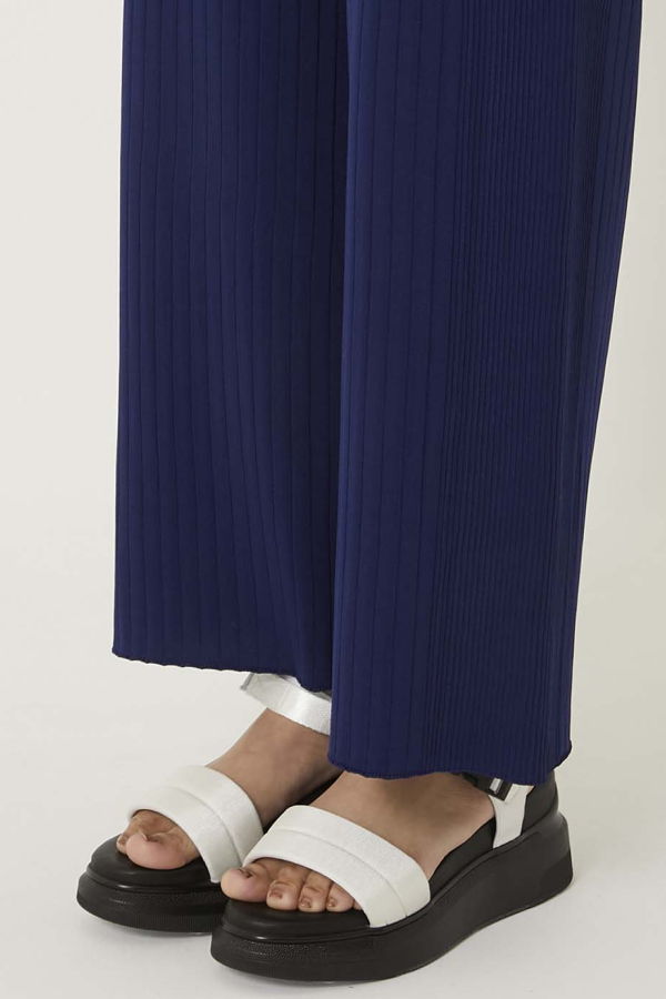 Suzanne Rae Strap Velcro Platform Sandal