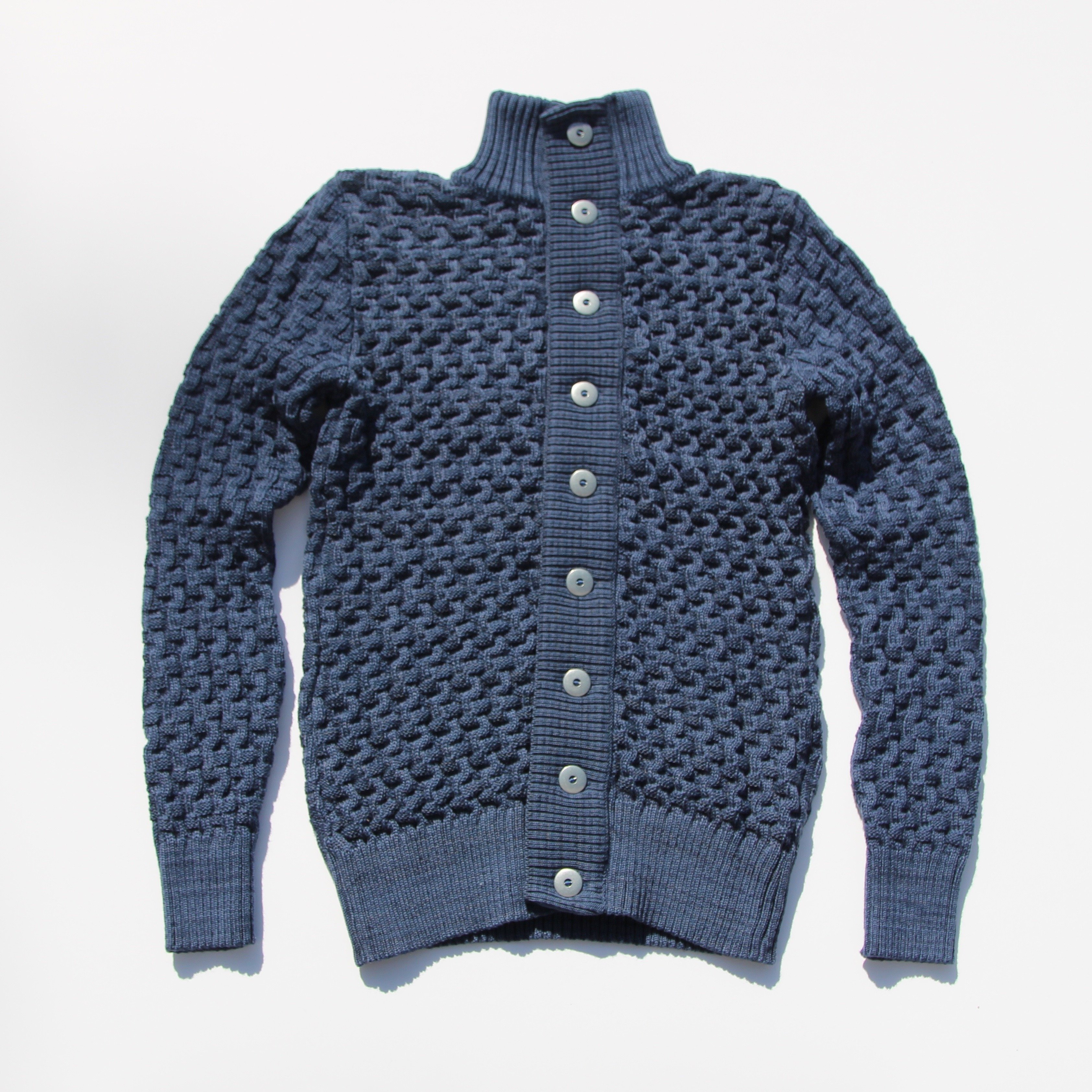 sns stark sweater