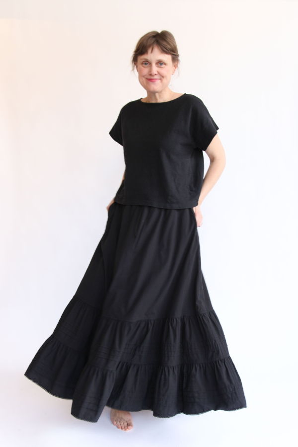 Dopple & Scent Tuck Gathered Skirt - 