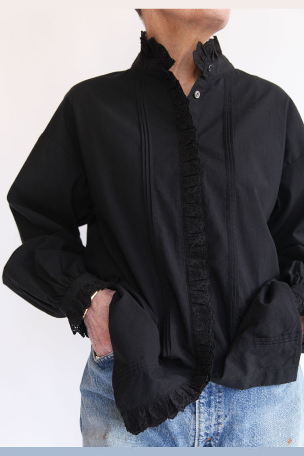 Dopple & Scent Vintage Lace Blouse Top - Black