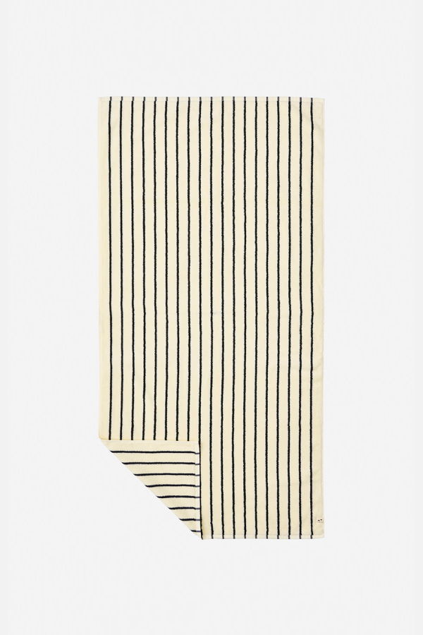 Slowtide Koko Plush Bath Towel