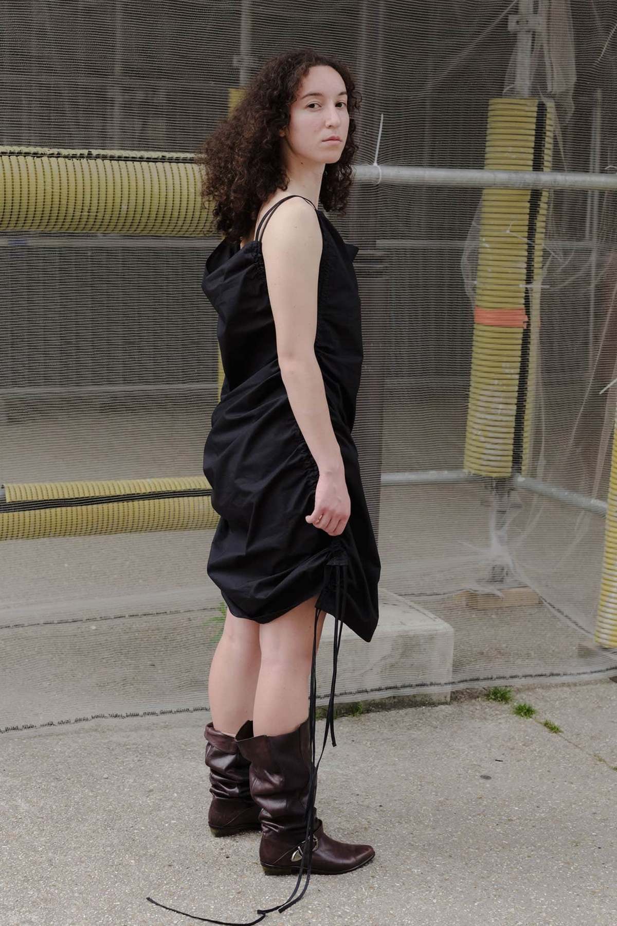 Baserange Pictorial Dress - Image 4 of 5