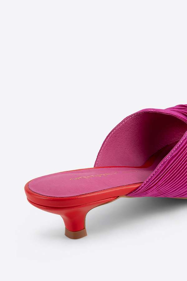 "INTENTIONALLY __________." CURFEW KITTEN HEEL - Black/Flamingo/Grass