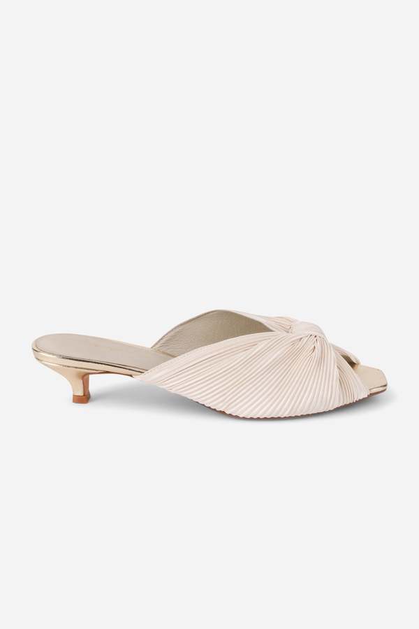 "INTENTIONALLY __________." CURFEW KITTEN HEEL - Black/Flamingo/Grass