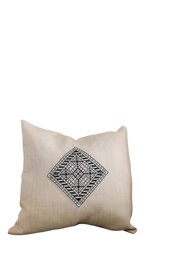 Darzah Diamond Pillow Cover