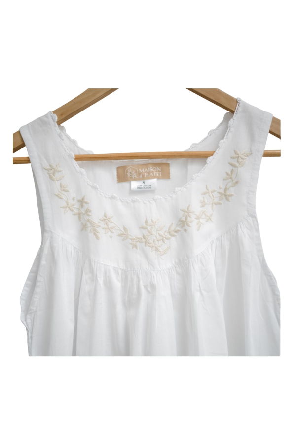 Maison d'Haiti Ecru Garland Nightgown