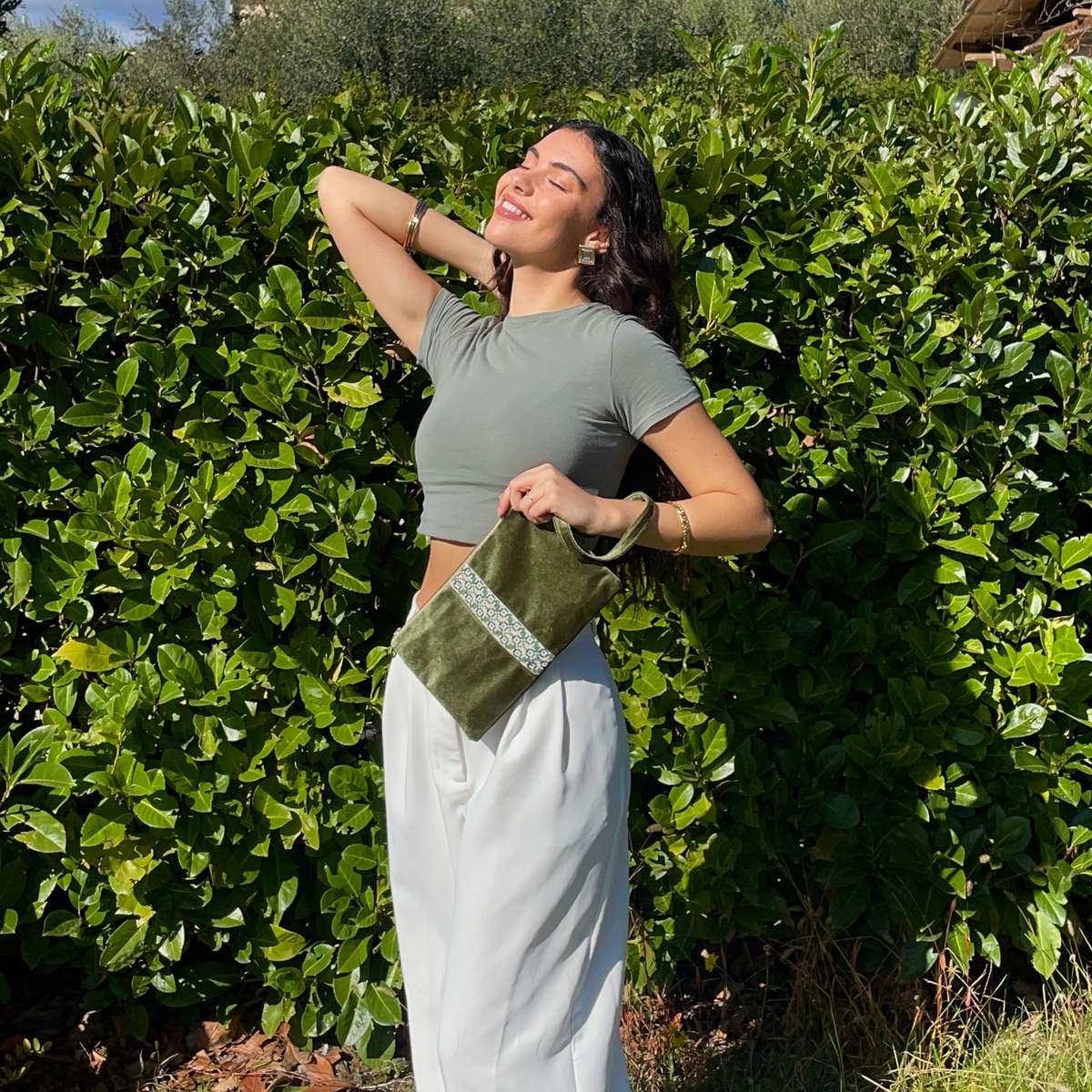 Darzah Velvet Tatreez Clutch - Image 7 of 7