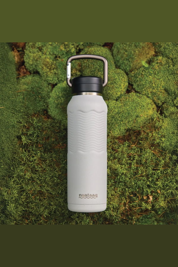 Nuataaq Carabiner Water Bottle with Clip Cap 34oz/1L - Mist Grey