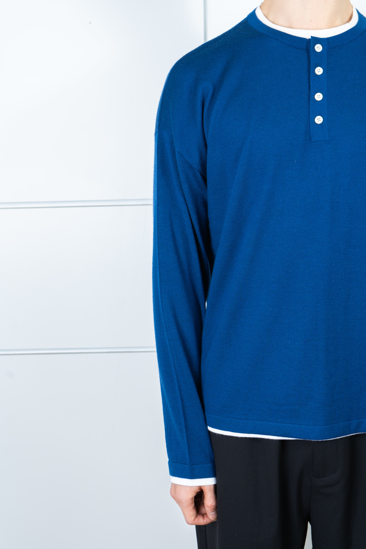 Monody Silhouette Austin Top - Image 6 of 8