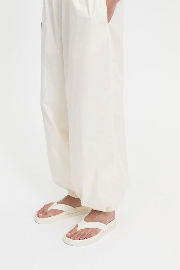 BLANCA Yan Pants - Cream